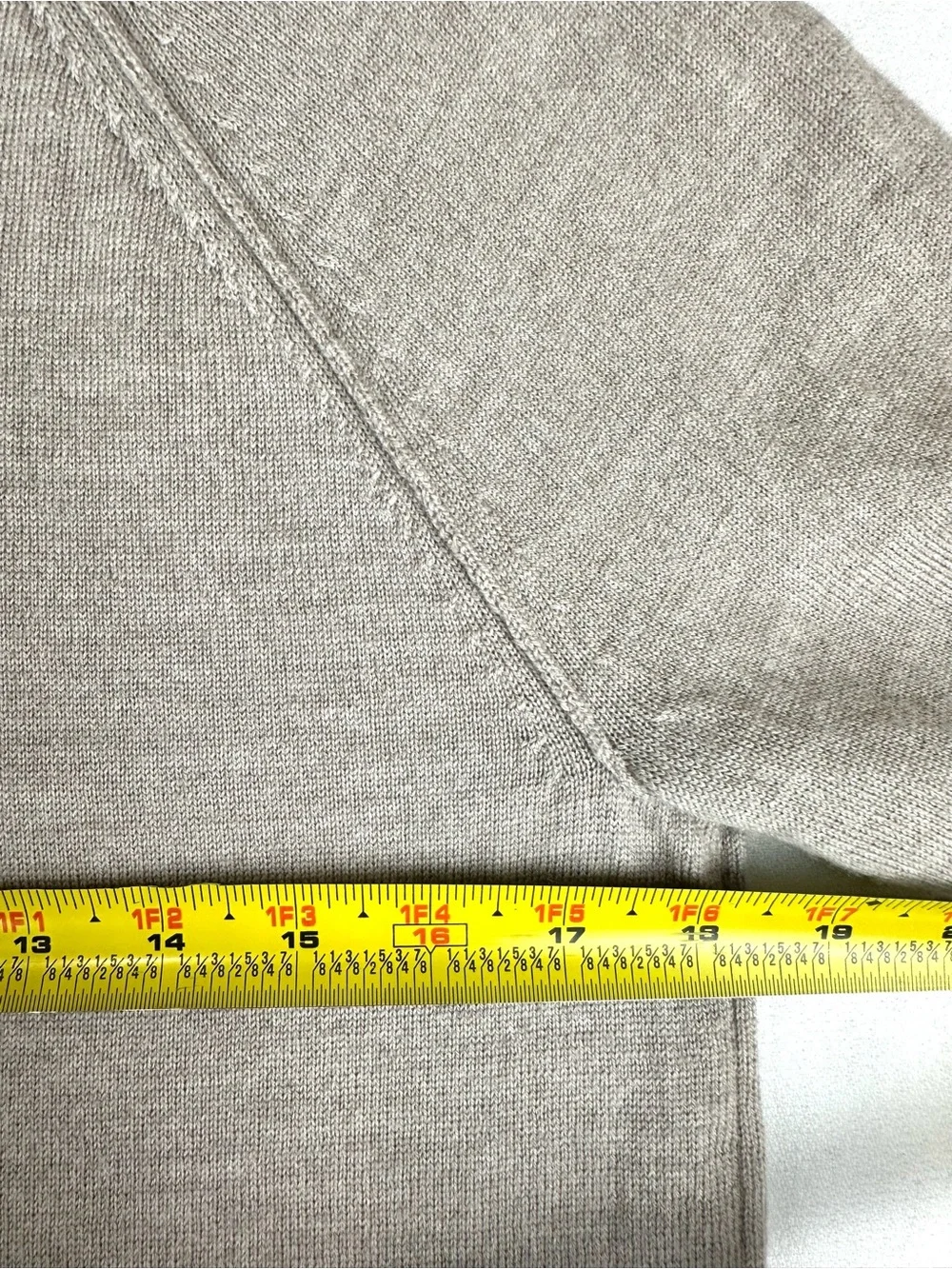 Banana Republic Merino Wool Crew Raglan Pullover Sweater Office Business Casual
